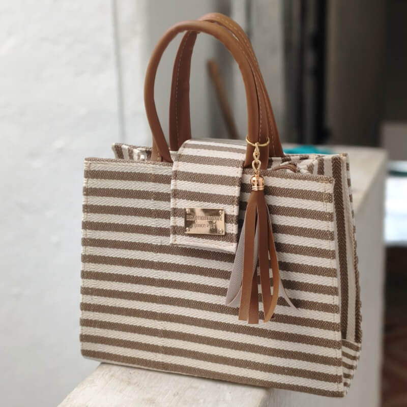 Bolso artesanal colores mexicanos incluye correa