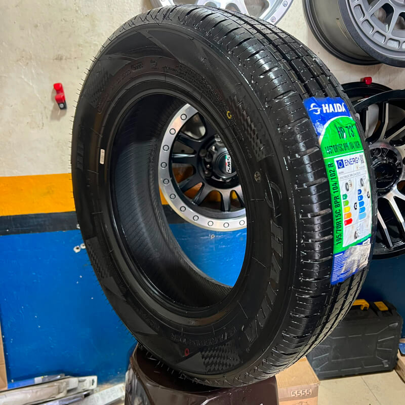 LLANTA HAIDA HD 737 195/70 R15C 8PR 104/102R