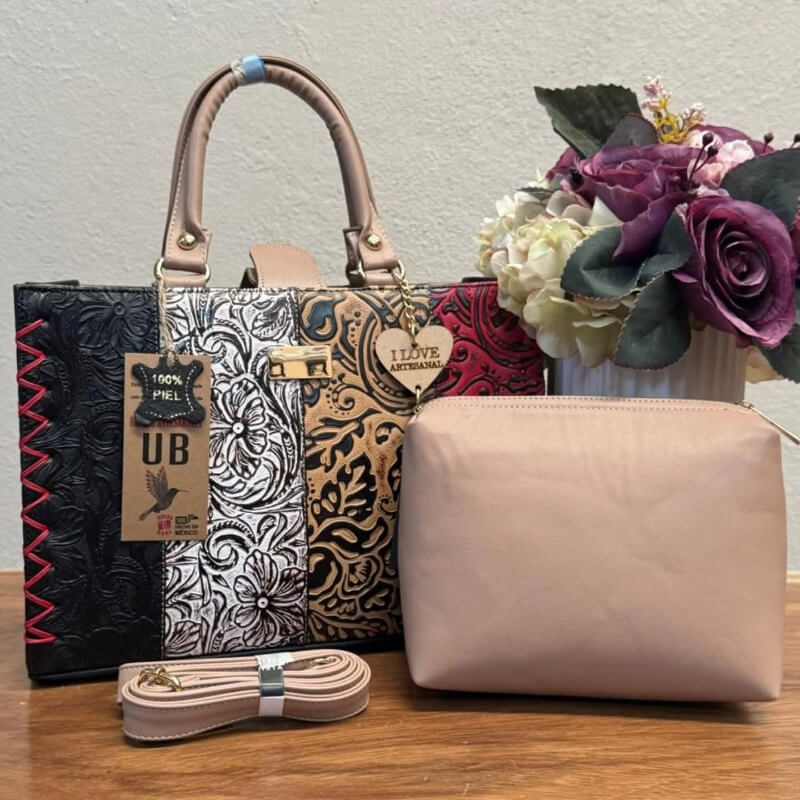 Bolso en piel corte vacuno incluye cosmetiquera y correa