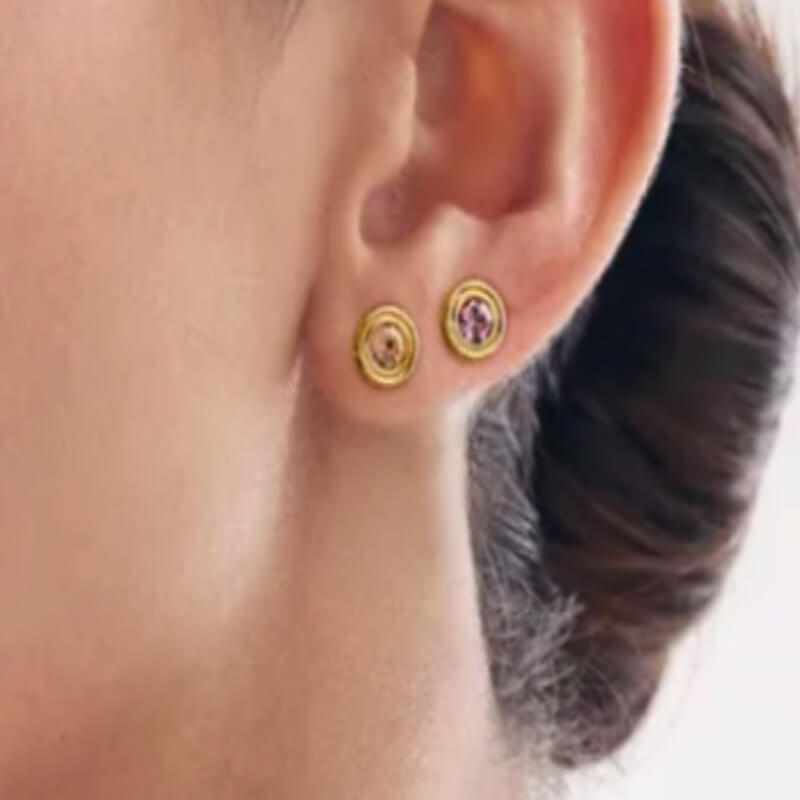 Set Aretes Aimee Rouge Yanbal para Mujer | Cuatro Pasiones, Un Solo Estilo