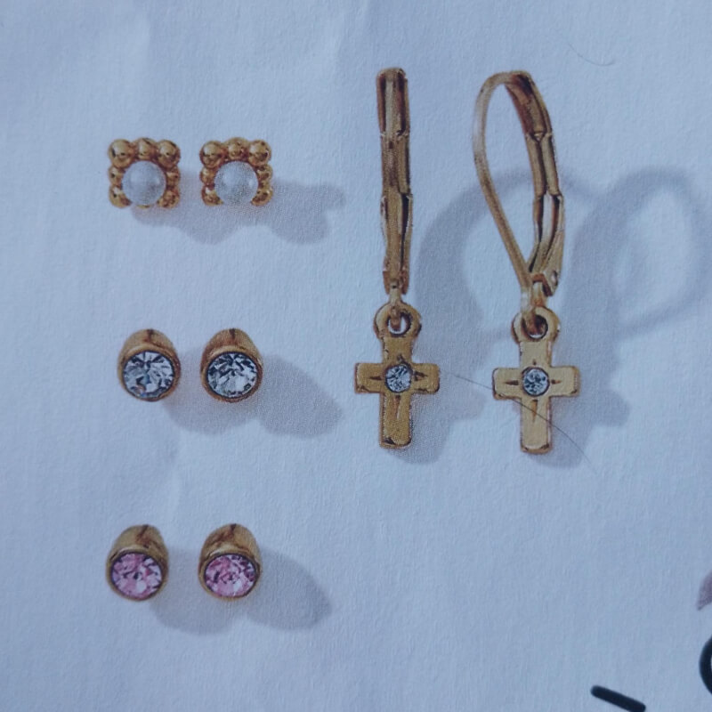 Set Aretes Aimee Cruz Yanbal Kids | Fe y Estilo para las Pequeñas