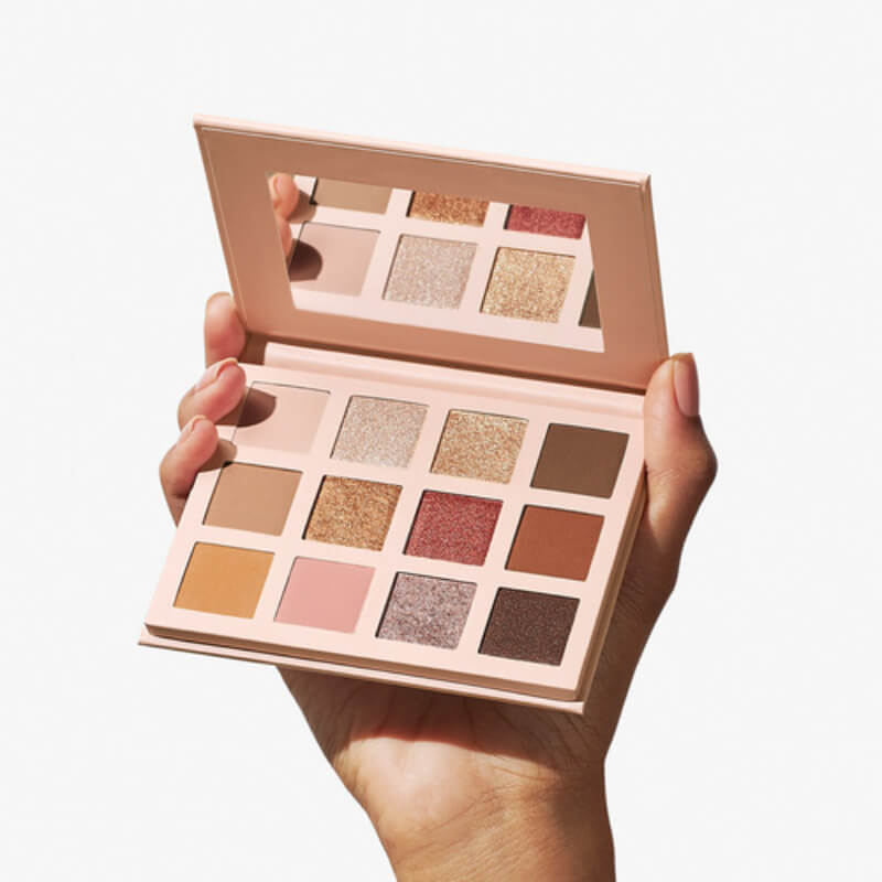Paleta de Sombras Neutral Nudes Yanbal | Tonos Cálidos y Acabado Natural
